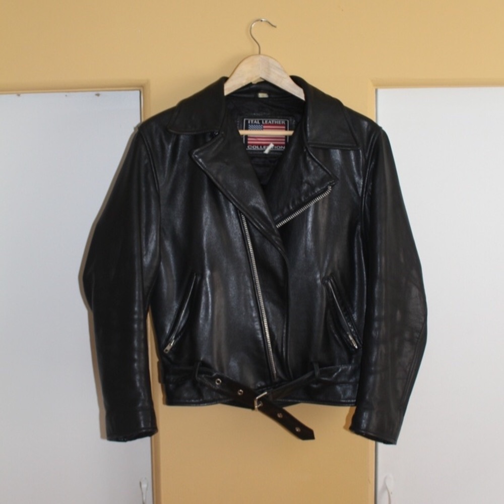 Vintage leather jacket Small